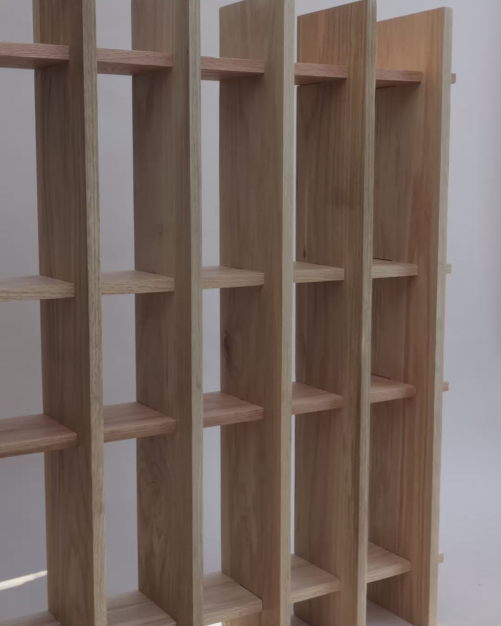BOOKSHELF & WINE